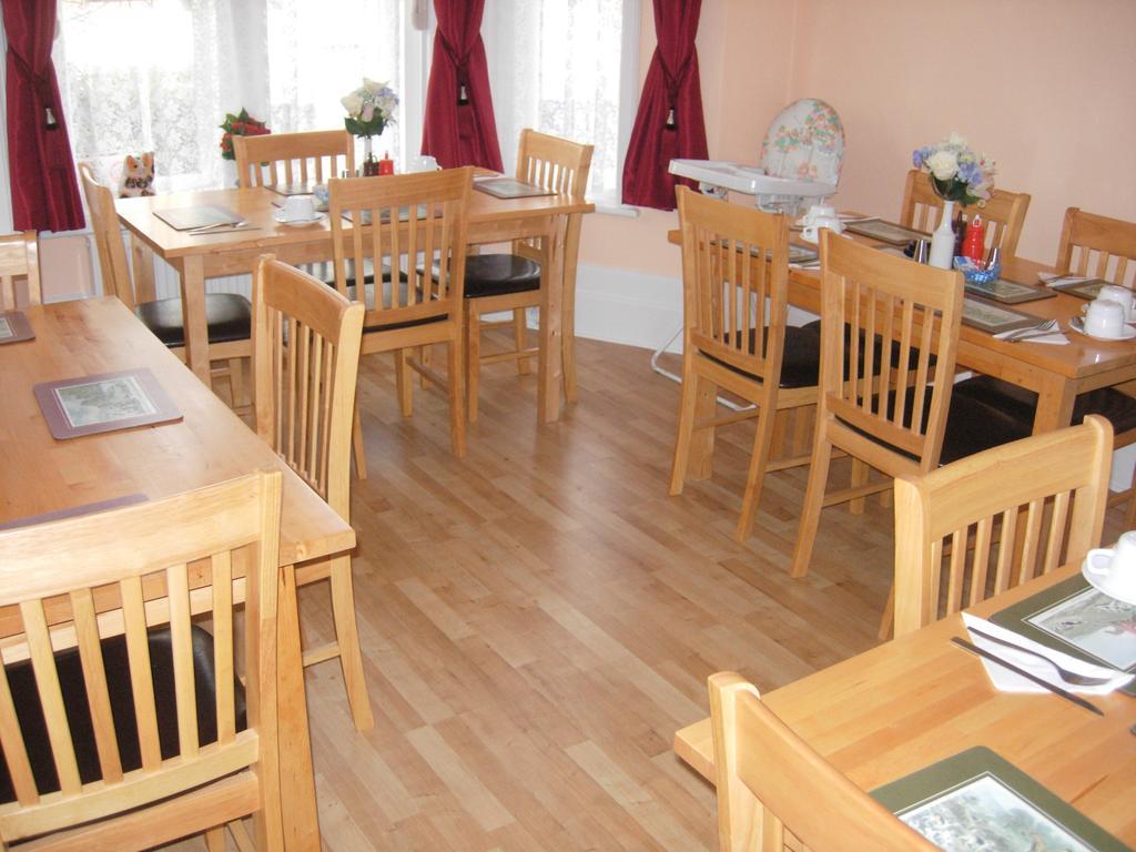 Longfield Guest House Dover Dış mekan fotoğraf