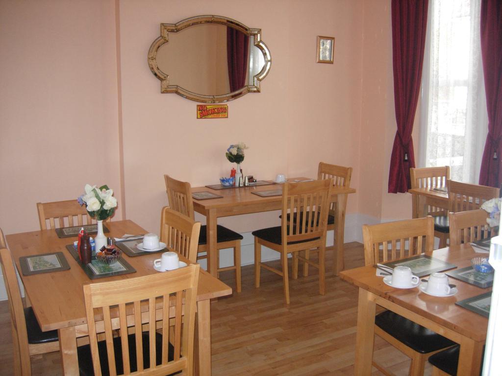 Longfield Guest House Dover Dış mekan fotoğraf