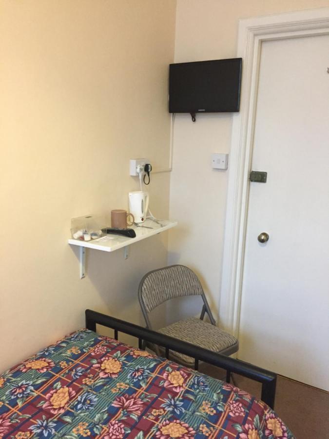 Longfield Guest House Dover Dış mekan fotoğraf
